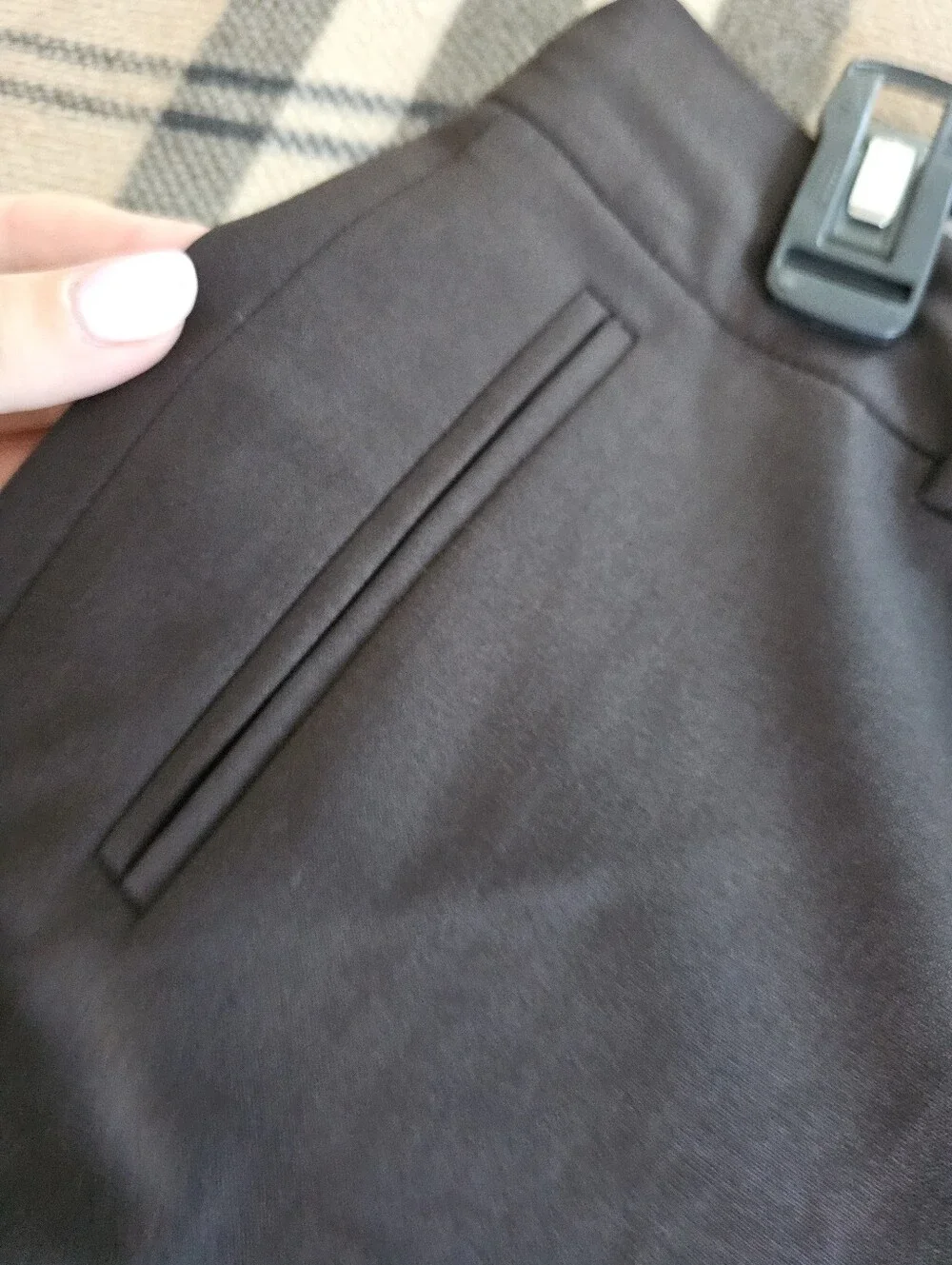 Wide-Leg Brown Dress Pants with Front Pleats - Picture 5 of 13